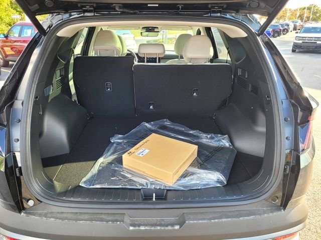 Certified Used 2025 Gray Hyundai SEL Convenience image 17