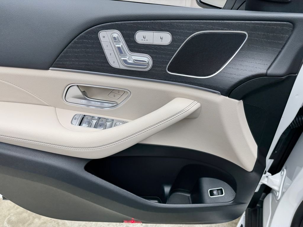 New 2026 White Mercedes-Benz GLE 450 Coupe image 10