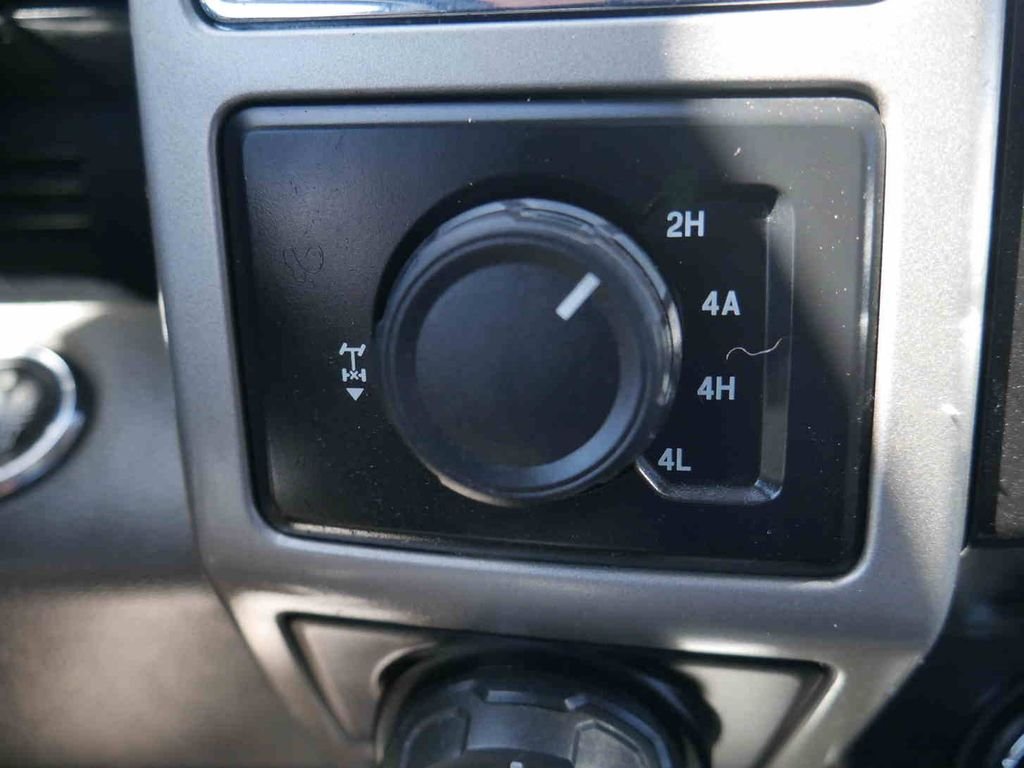 Used 2016 White Ford Lariat image 39