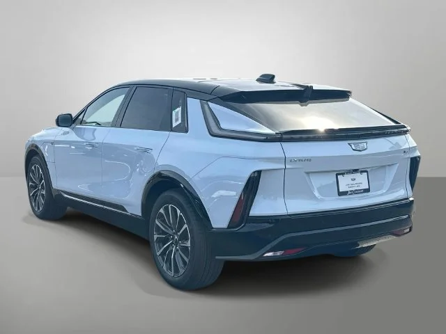 2027 Cadillac LYRIQ Premium Sport - Photo 16