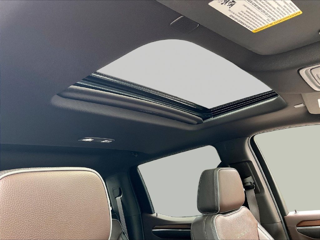 Used 2024 White Frost GMC Denali image 21