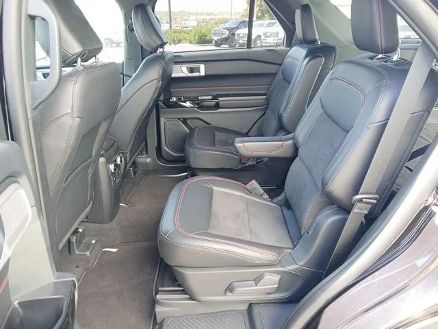 Used 2023 Black Ford ST-Line image 10