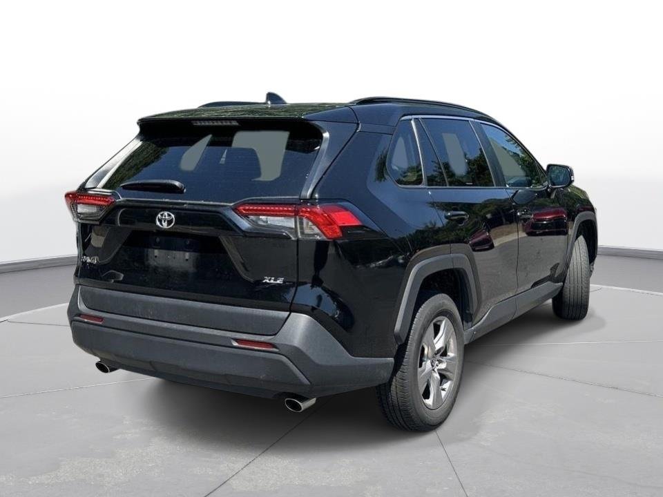 Used 2025 Midnight Black Metallic Toyota XLE image 6