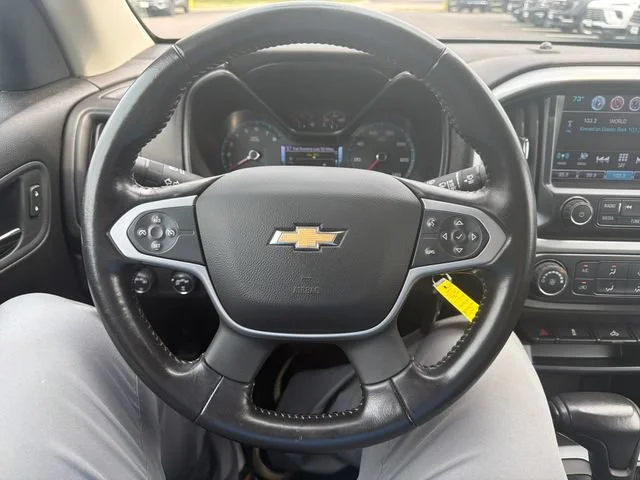 Used 2018 BLACK Chevrolet 4WD LT image 18