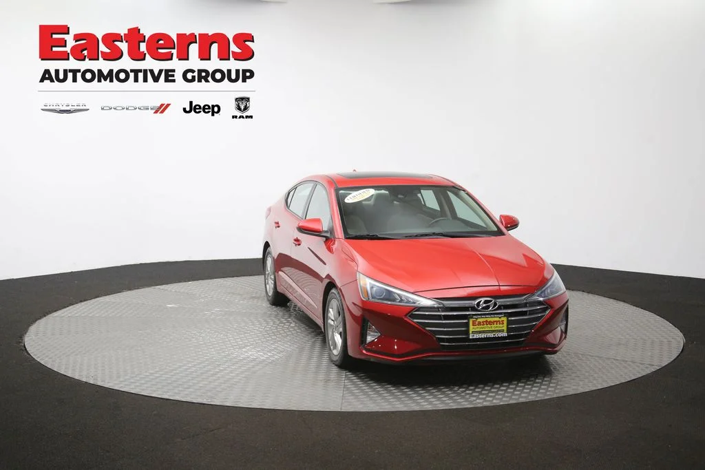 Used 2019 Red Hyundai Value Edition image 51