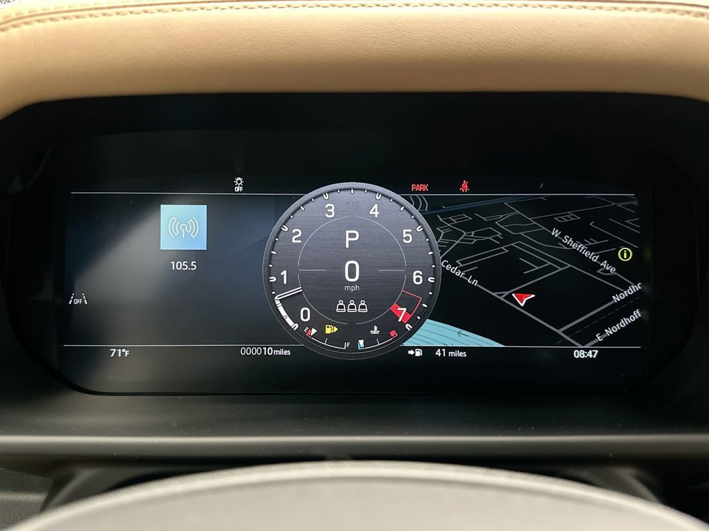 New 2026 Fuji White Land Rover X-Dynamic SE image 16