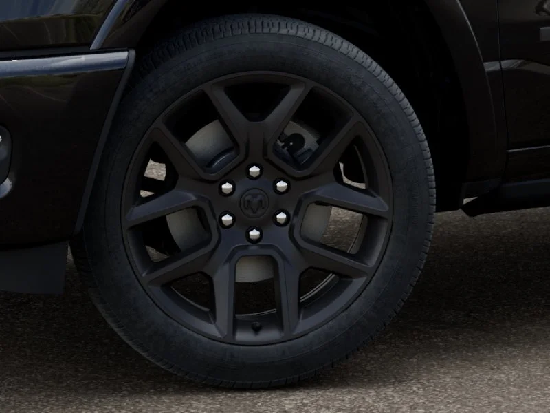 New 2027 Diamond Black Crystal Pearl-Coat Exterior Paint RAM Laramie image 35