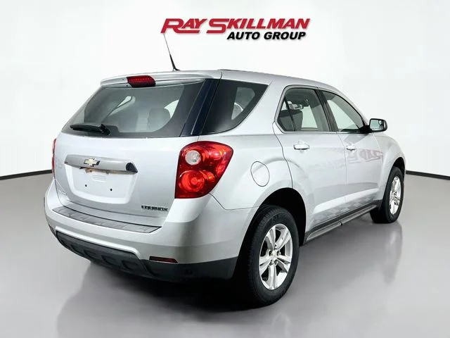 Used 2013 Silver Chevrolet LS image 7