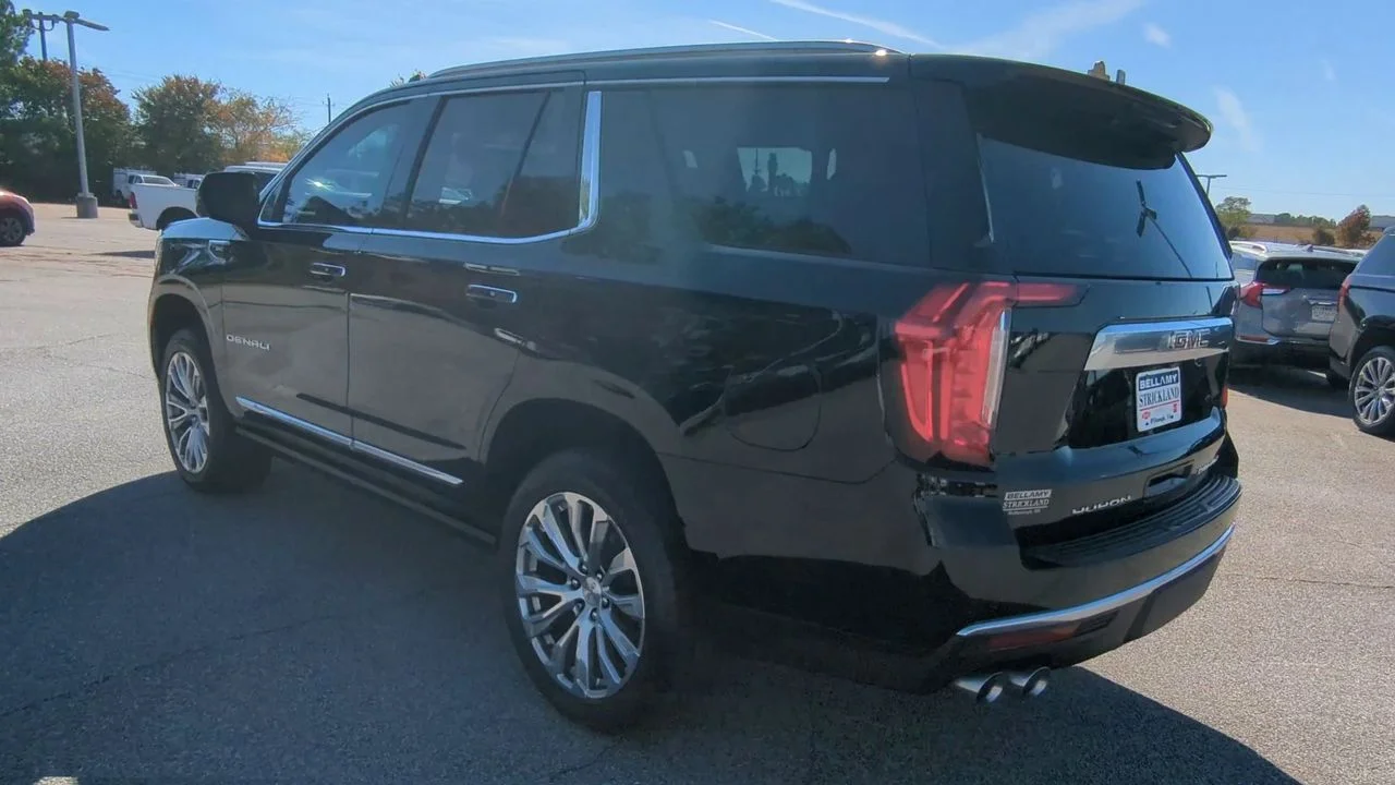 2021 GMC Yukon Denali - Photo 33