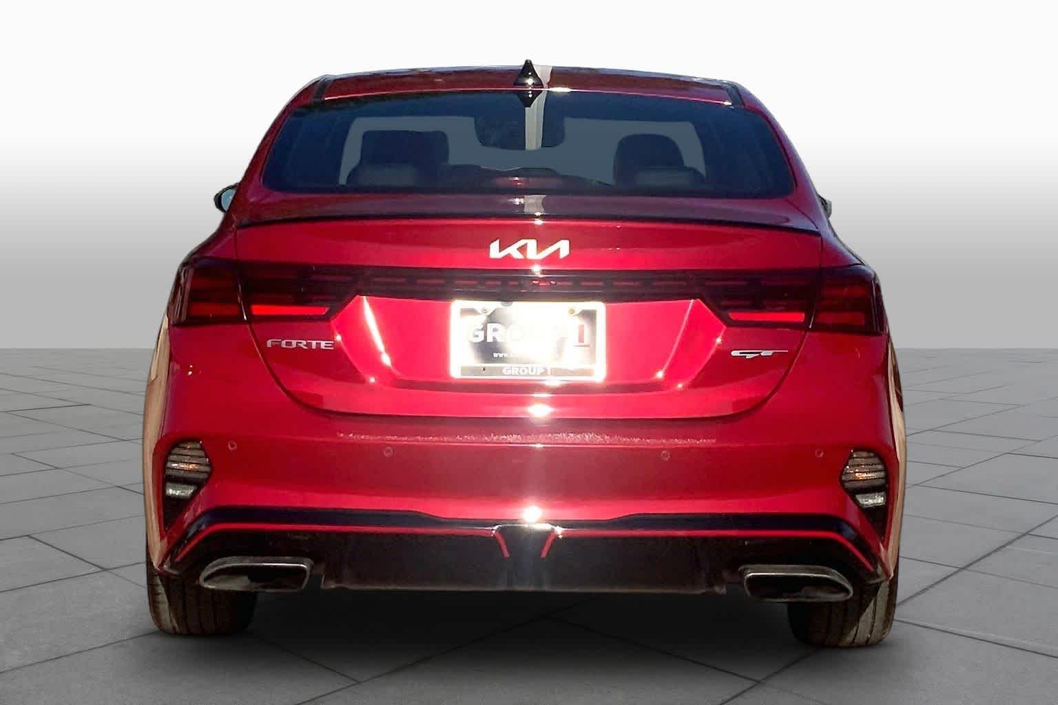 Used 2023 Currant Red Kia GT image 5
