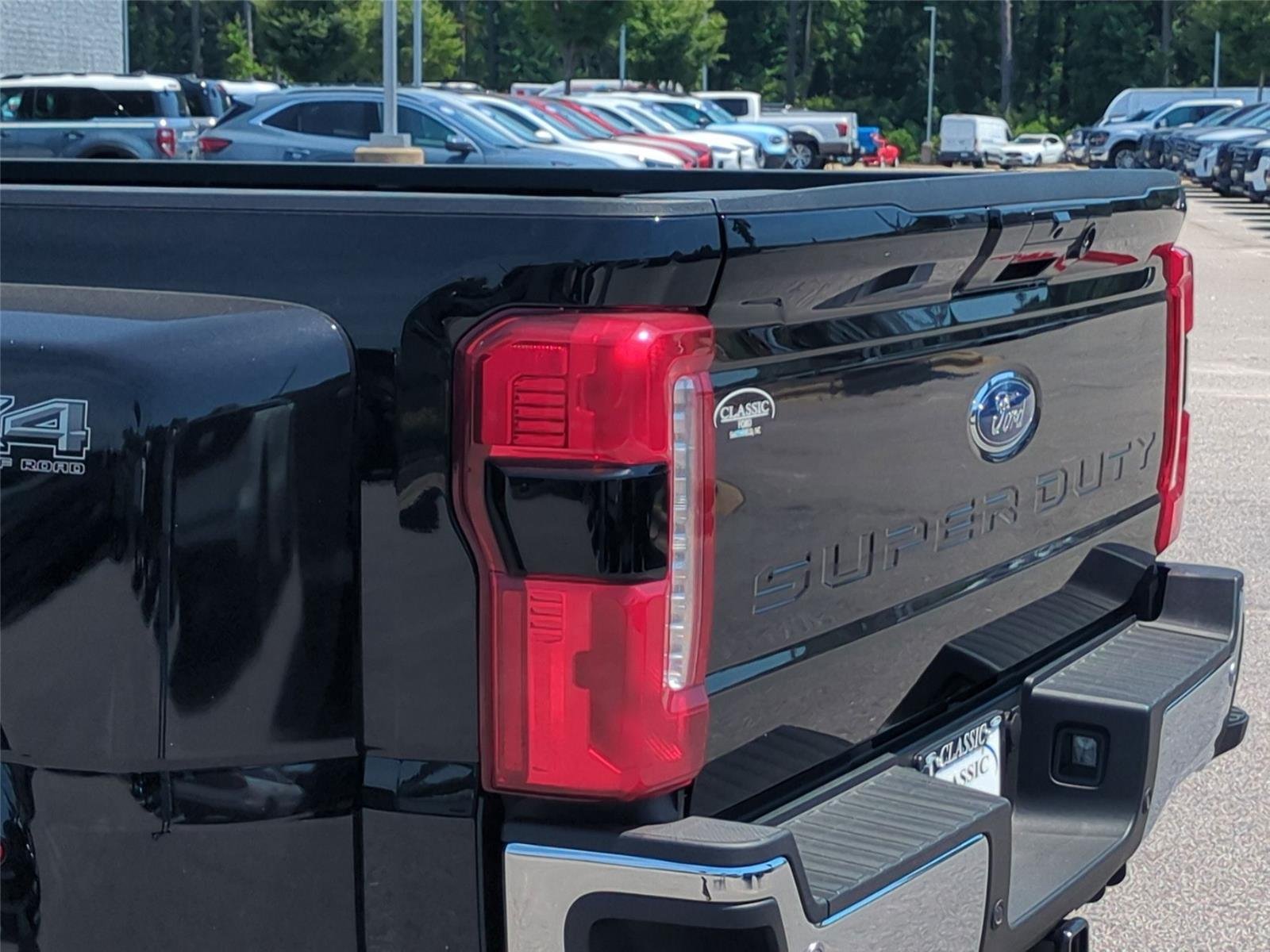 New 2026 Agate Black Metallic Ford F-350® Lariat® image 12