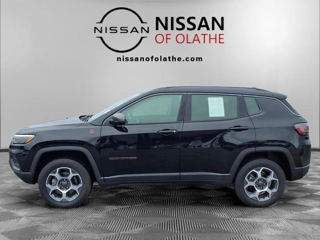 Used 2022 Black Jeep Trailhawk image 26