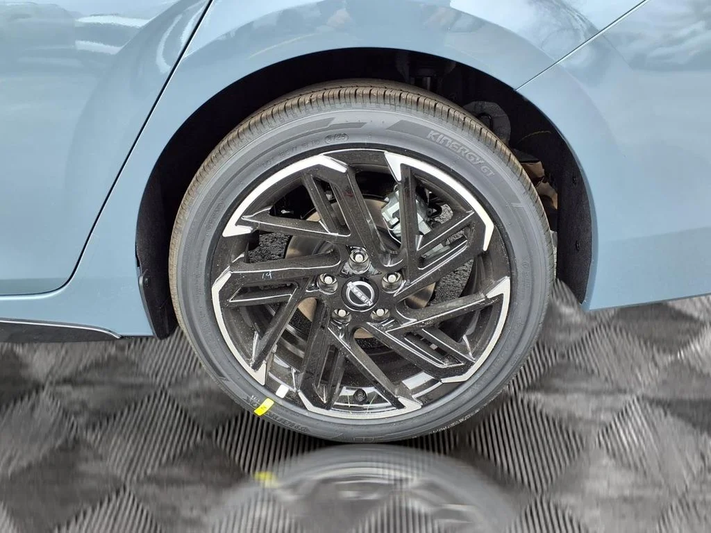 New 2026 Atlantic Gray Metallic Nissan SR image 21