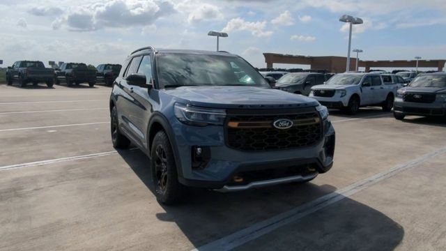 New 2026 Vapor Blue Metallic Ford Tremor® image 74