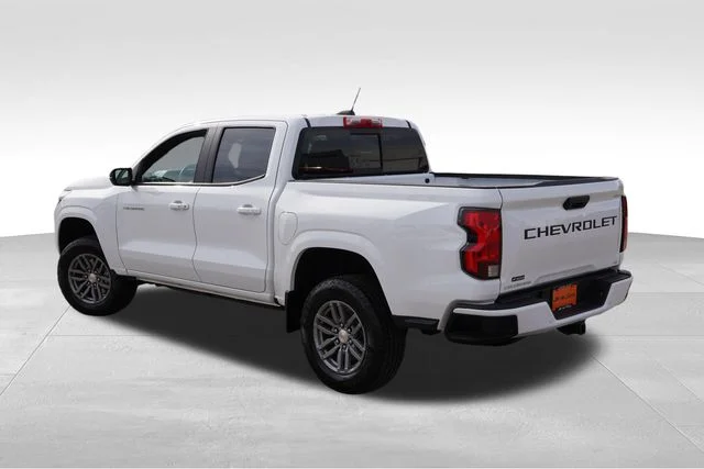 2024 Chevrolet Colorado LT - Photo 7