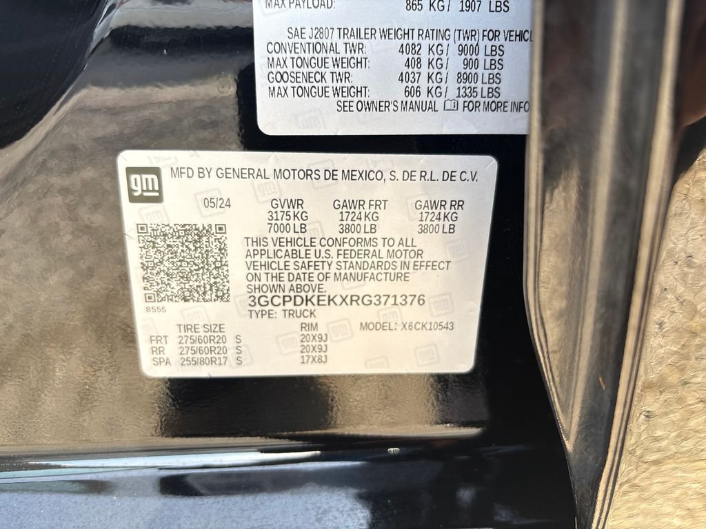 Used 2024 Black Chevrolet LT image 24