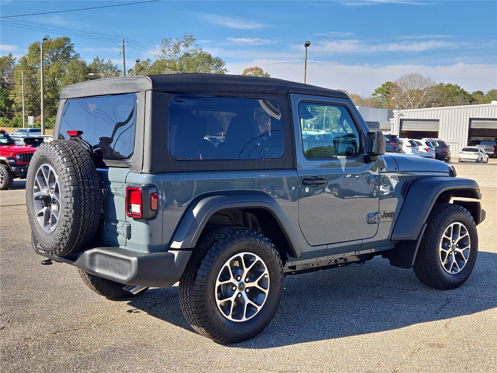 New 2026 Anvil Clearcoat Jeep Sport S image 6