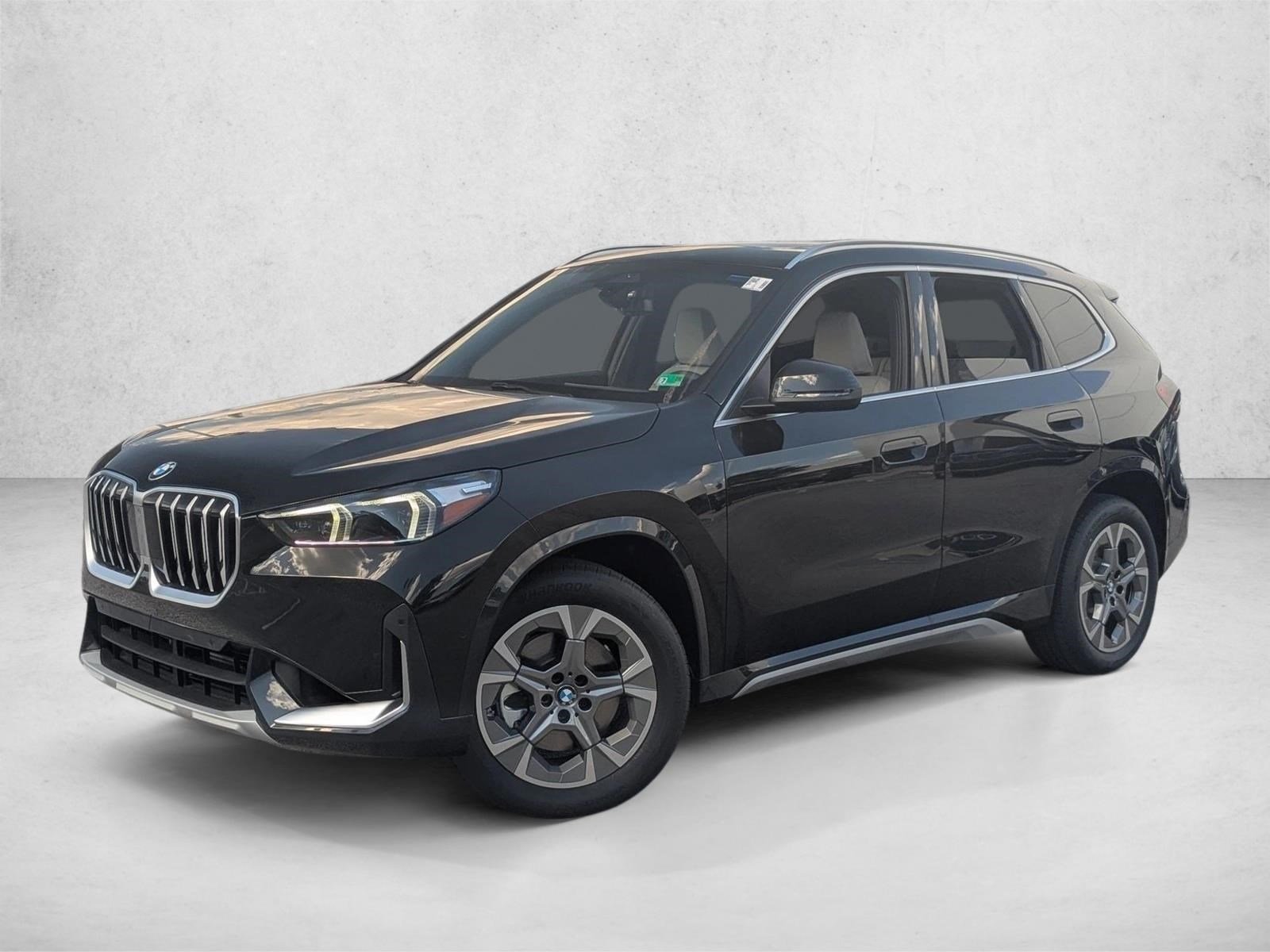 2025 BMW X1 28i