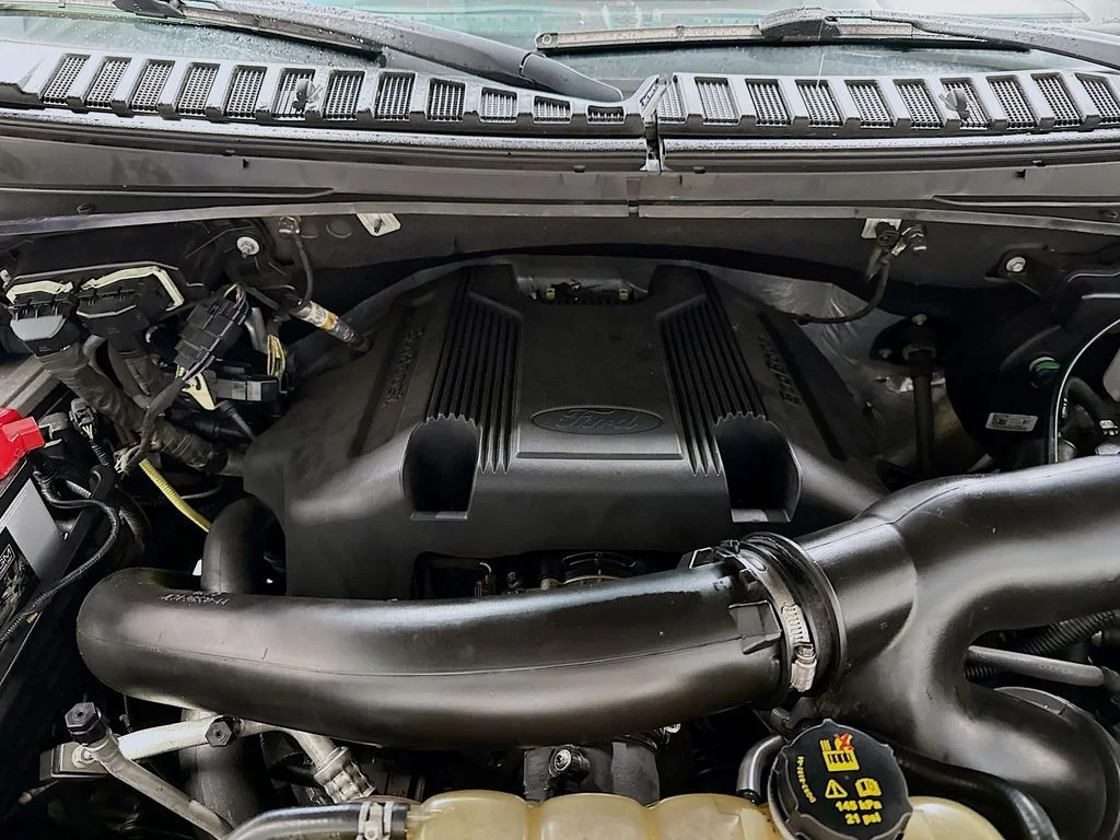 Used 2019 Gray Ford Limited image 32