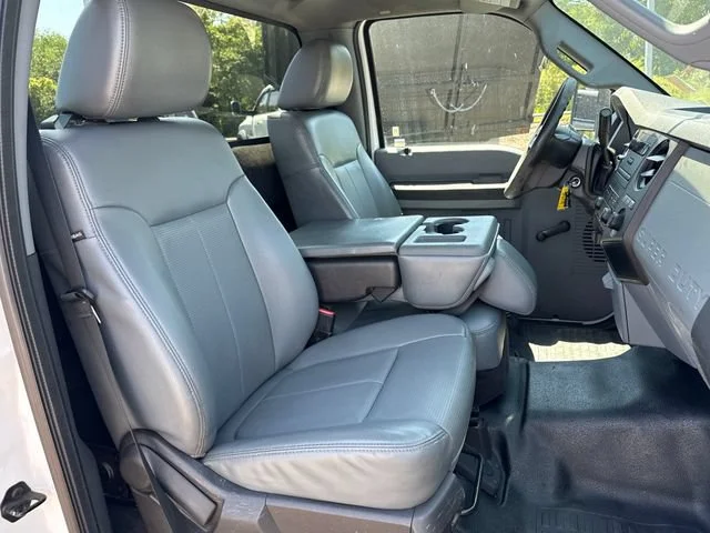 Used 2016 Oxford White Ford XL image 16
