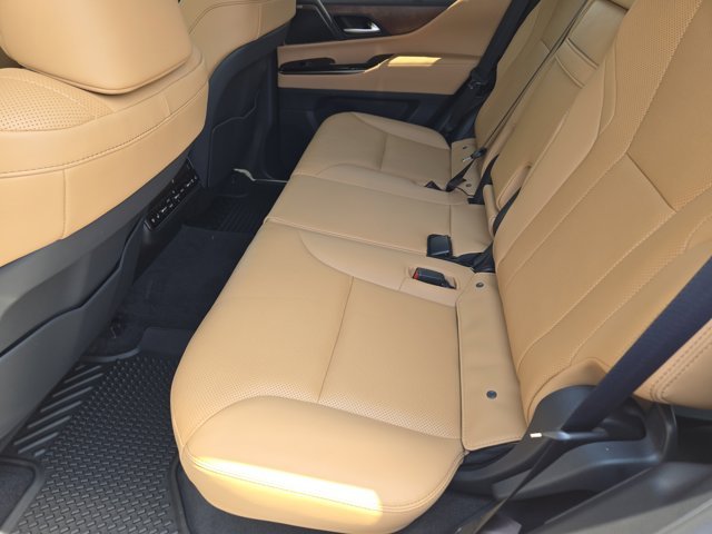 New 2026 Eminent White Pearl Lexus LUXURY image 27