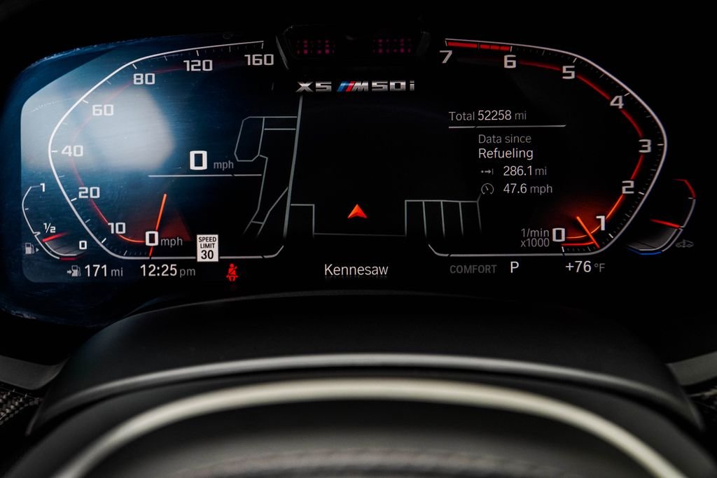 Used 2022 White BMW M50i image 33