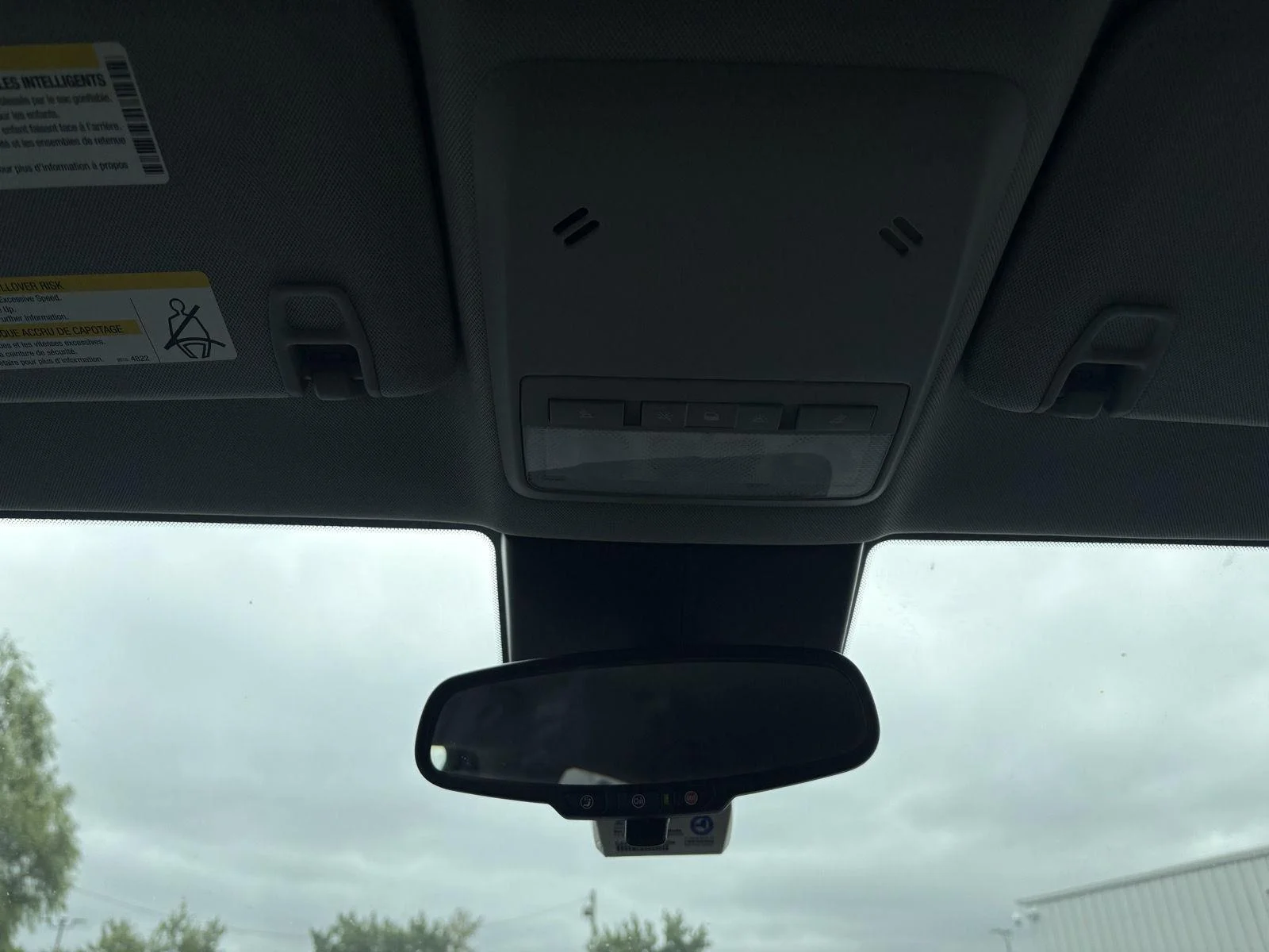 Used 2019 Summit White Chevrolet LT image 21
