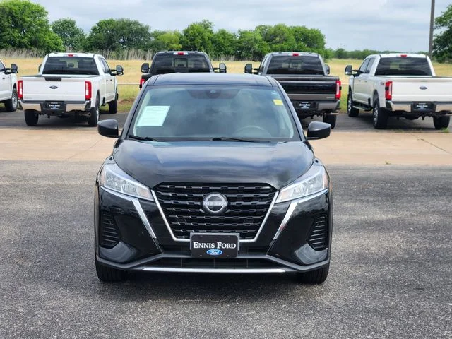 Used 2022 Nissan Kicks S with VIN 3N1CP5BV1NL482196 for sale in Ennis, TX