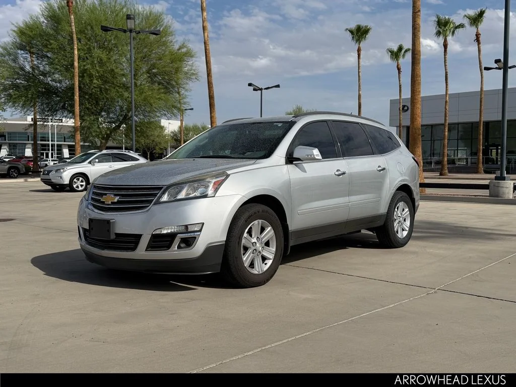 Used 2014 Silver Chevrolet LT image 2