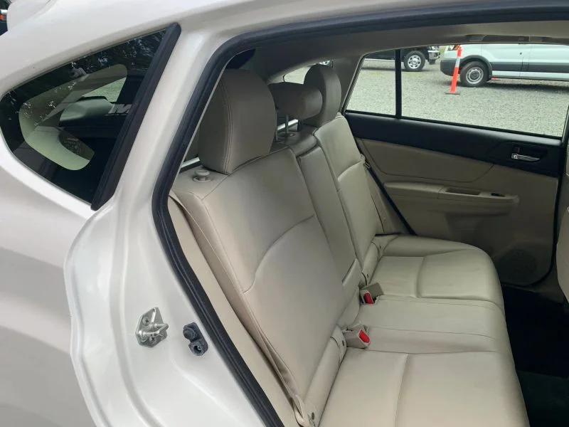 Used 2012 White Subaru 2.0i Sport Limited Wagon 4D image 41