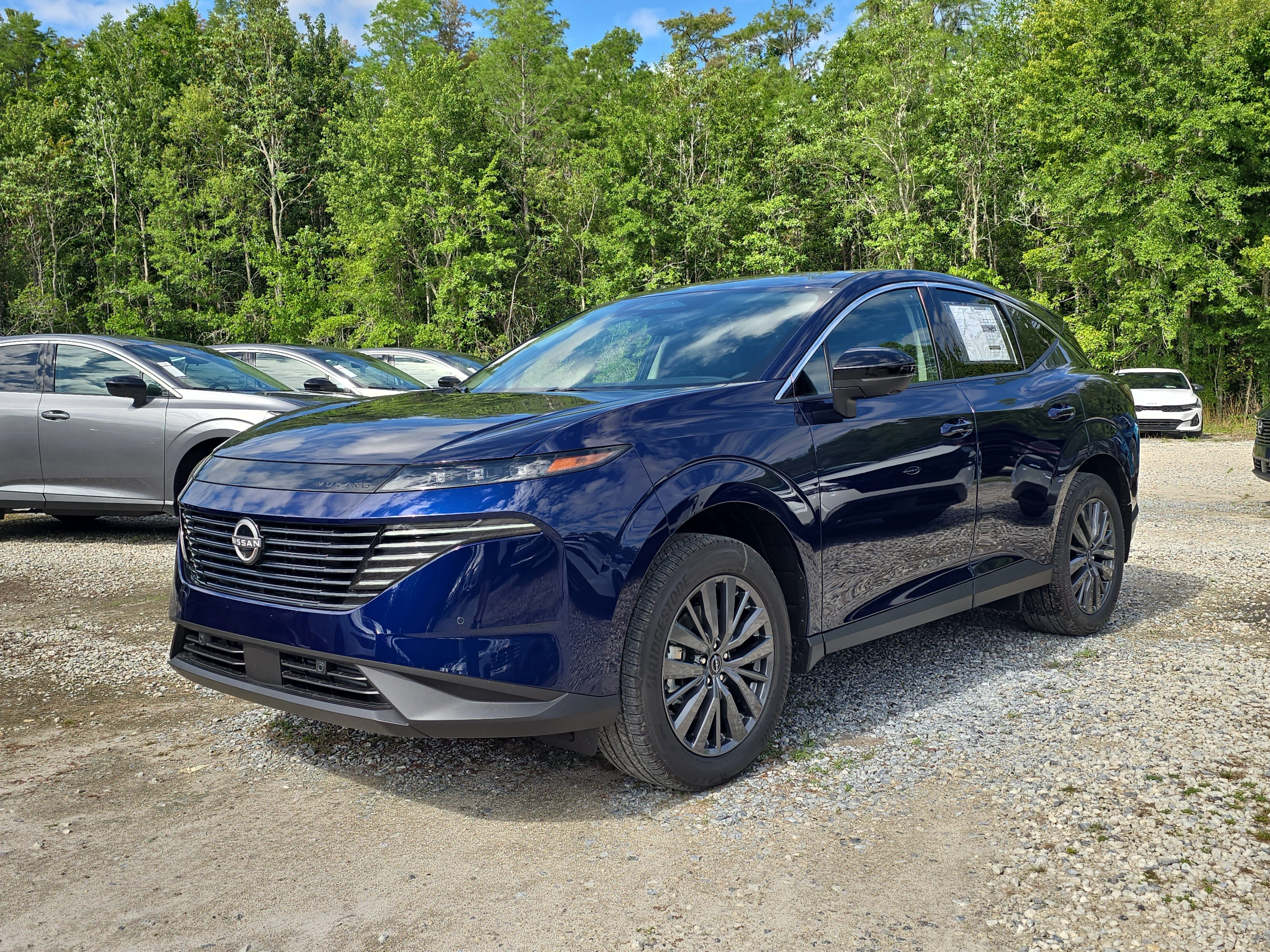 New 2026 Deep Ocean Blue Pearl Nissan SL image 4