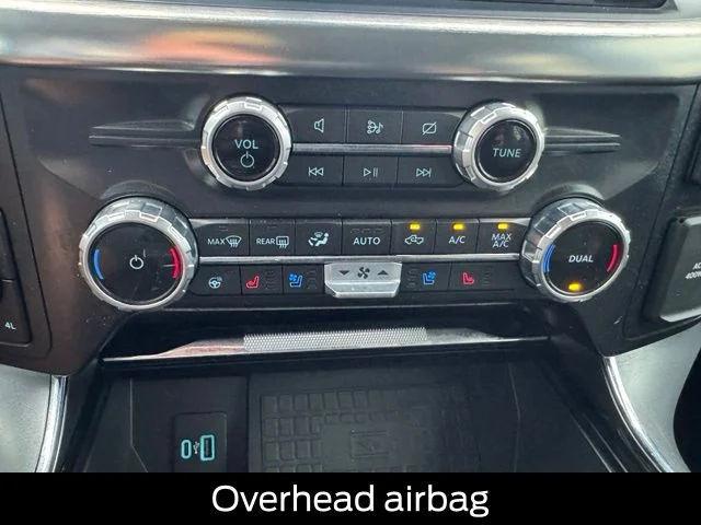 Used 2022 White Ford Lariat image 38
