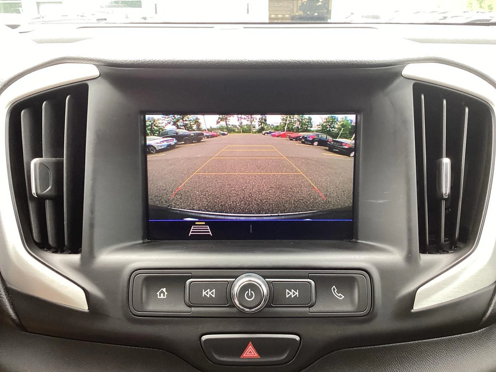 Used 2020 Satin Steel Metallic GMC SLE image 21