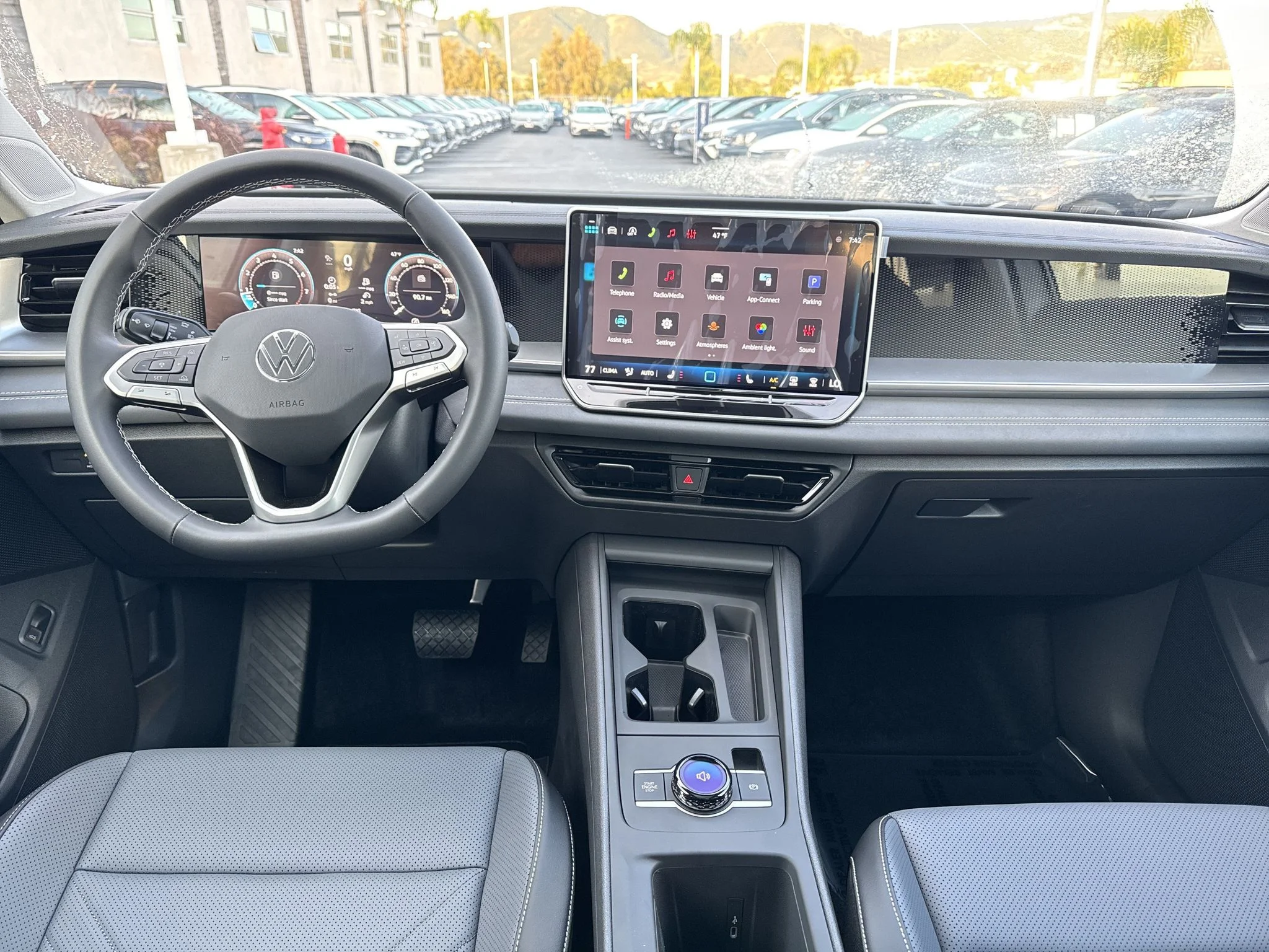 New 2026 Pure White Volkswagen SE image 19