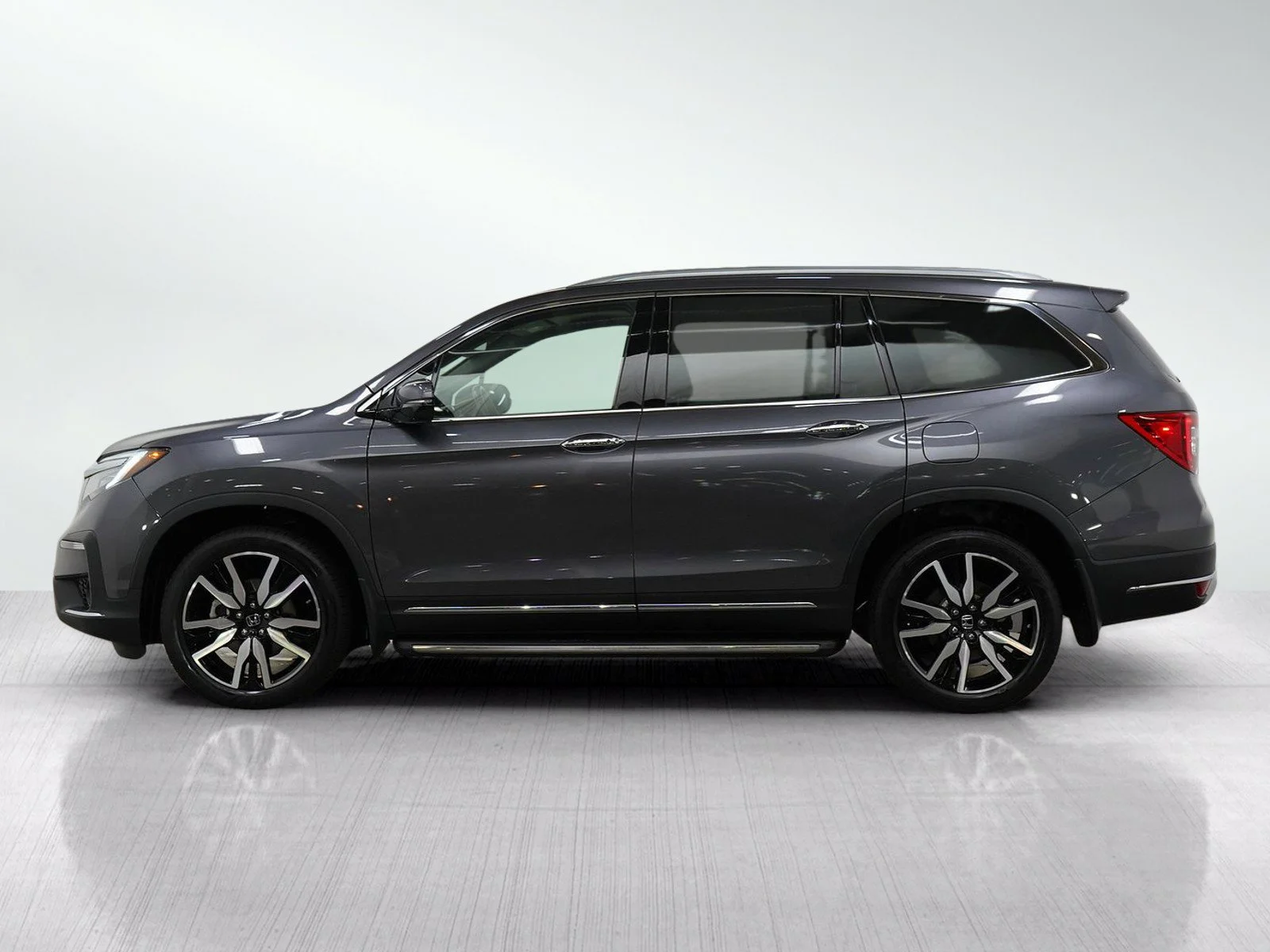 Used 2019  Honda elite image 2