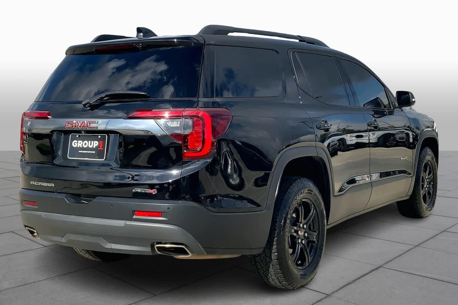 Used 2023 Ebony Twilight Metallic GMC AT4 image 20