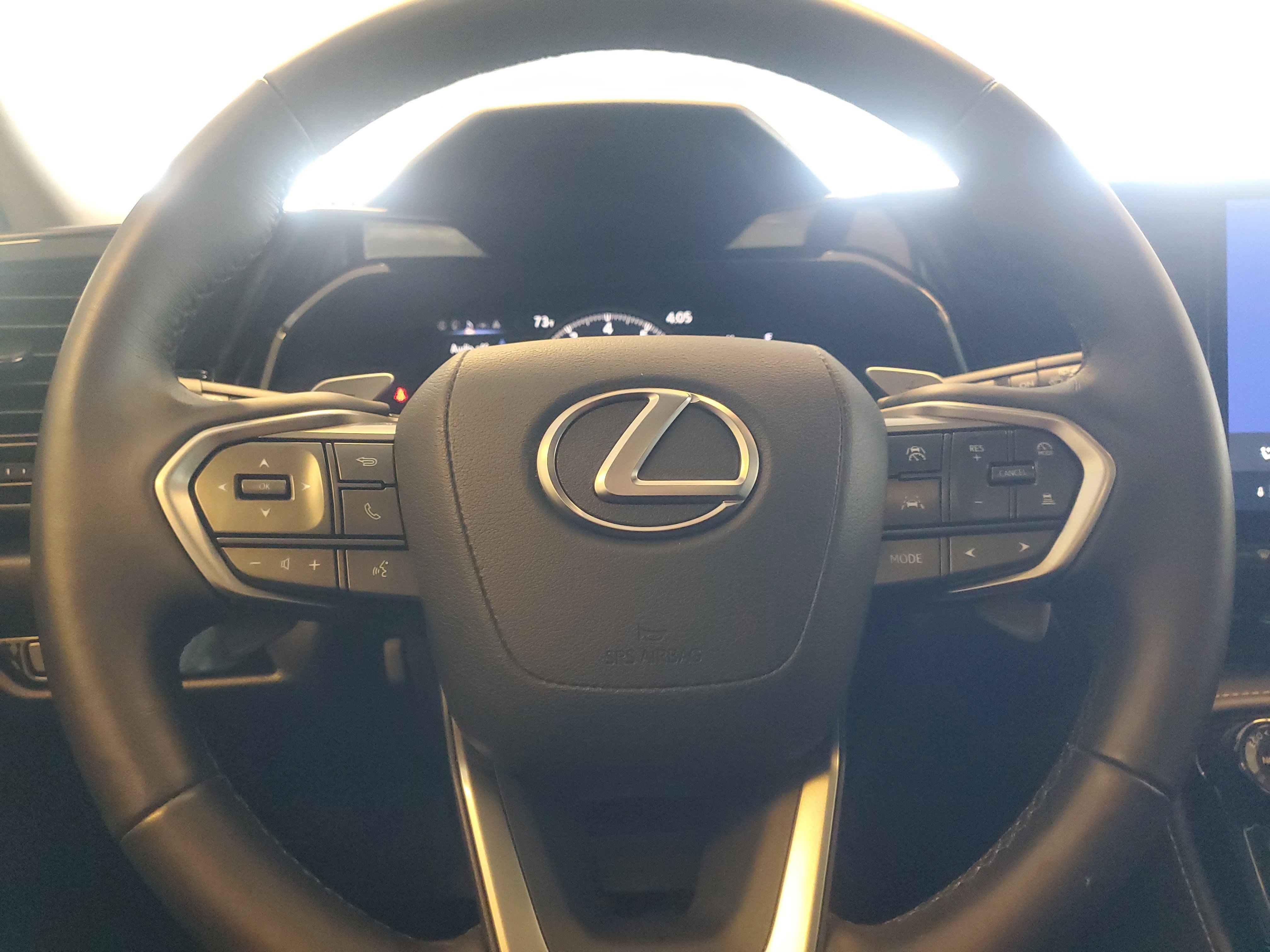 Used 2024 Eminent White Pearl Lexus NX 250 Premium image 26