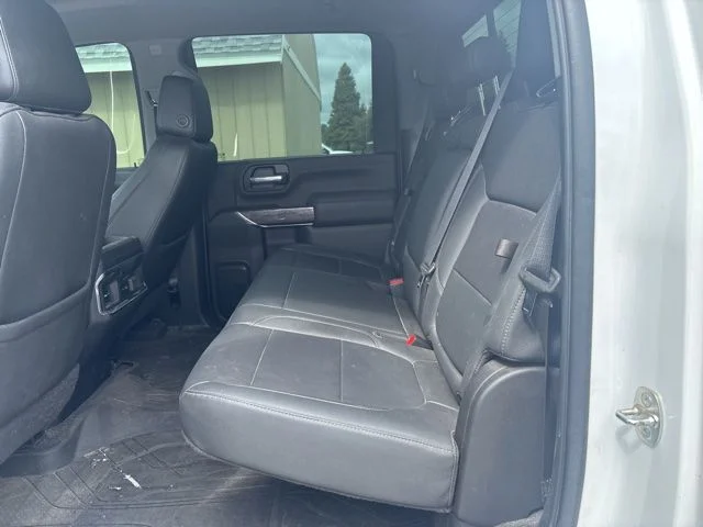 Used 2022 White Chevrolet LTZ image 10