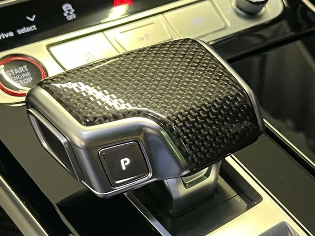 2023 Audi S8 Base - Photo 31