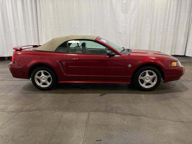 Used 2004 Ford Mustang Deluxe with VIN 1FAFP44634F230491 for sale in Grants Pass, OR