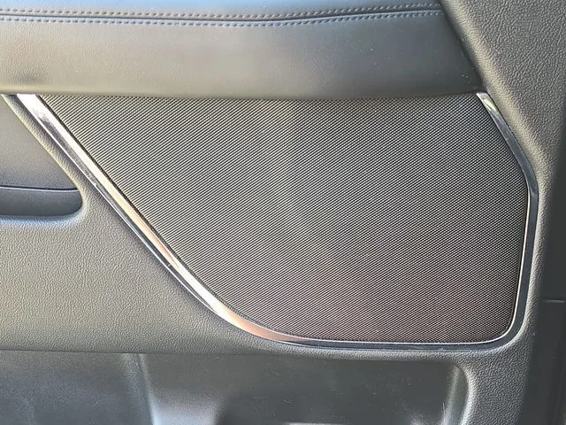 Used 2018 Black Velvet Lincoln Reserve image 20
