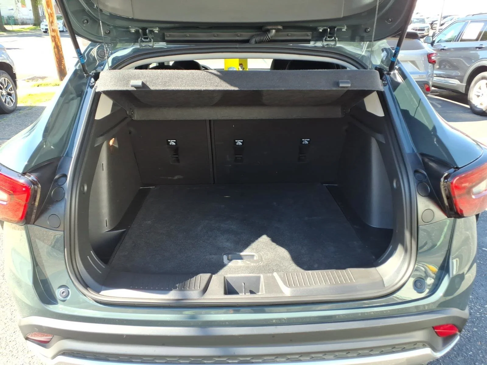 Used 2026 Cypress Gray Chevrolet LT image 17
