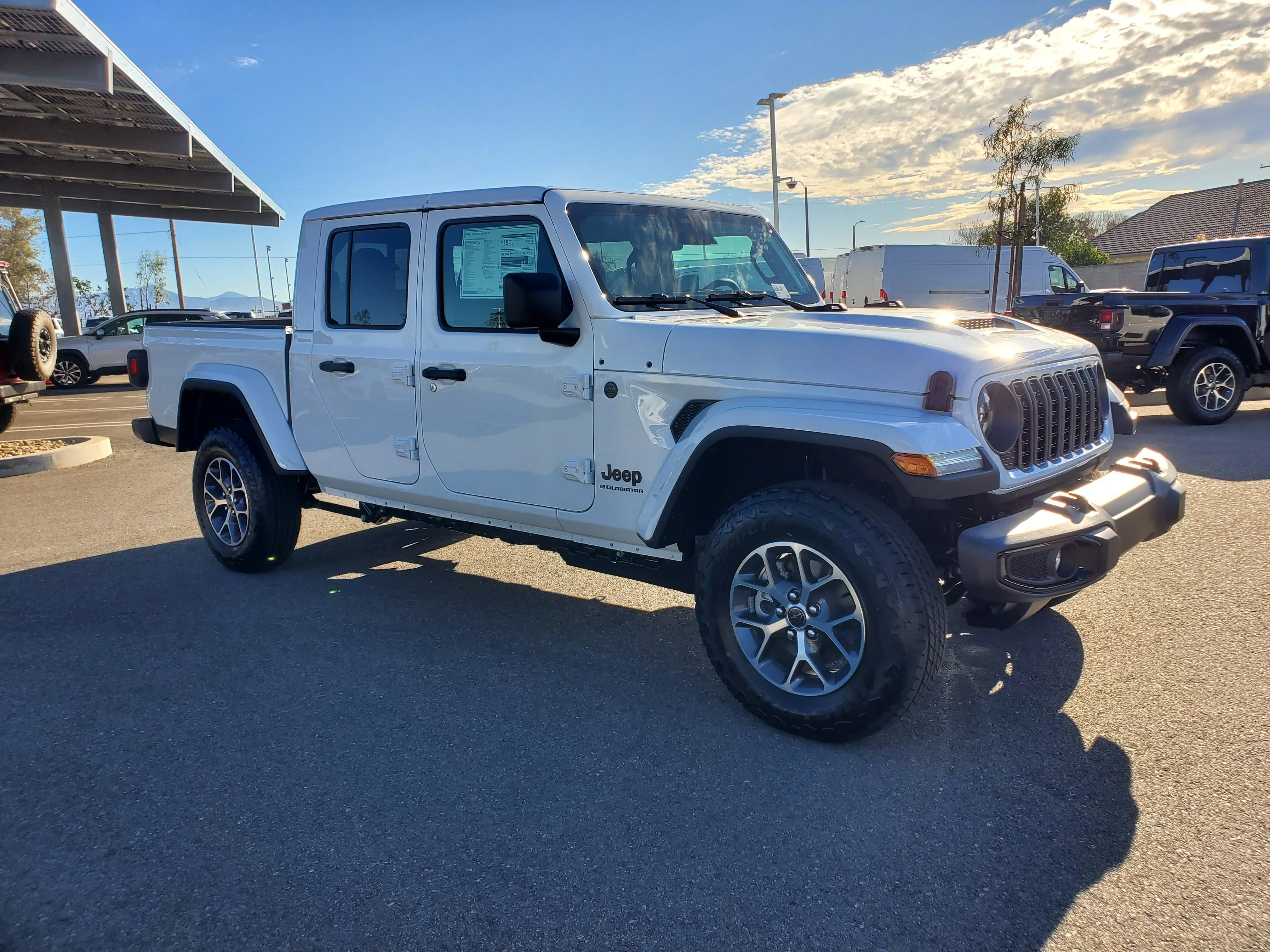 New 2026 Bright White Clear-Coat Exterior Paint Jeep Sport S image 8