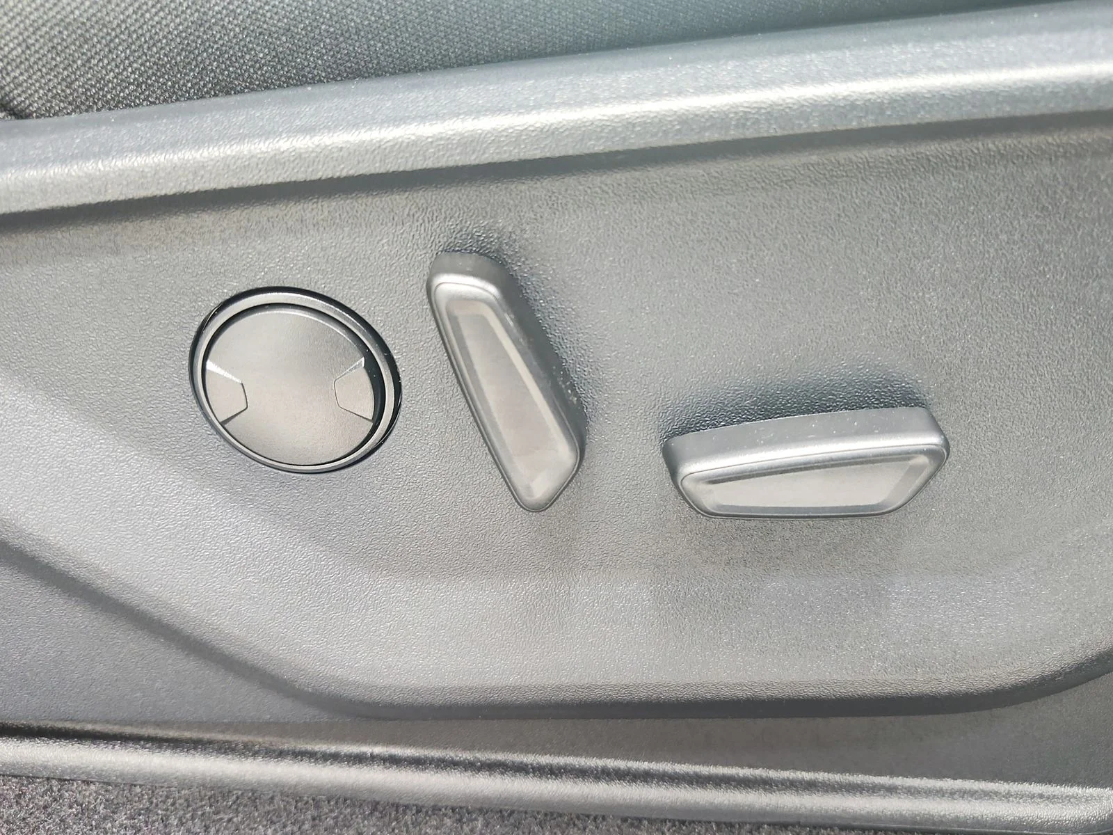 New 2026 White Ford XLT image 41