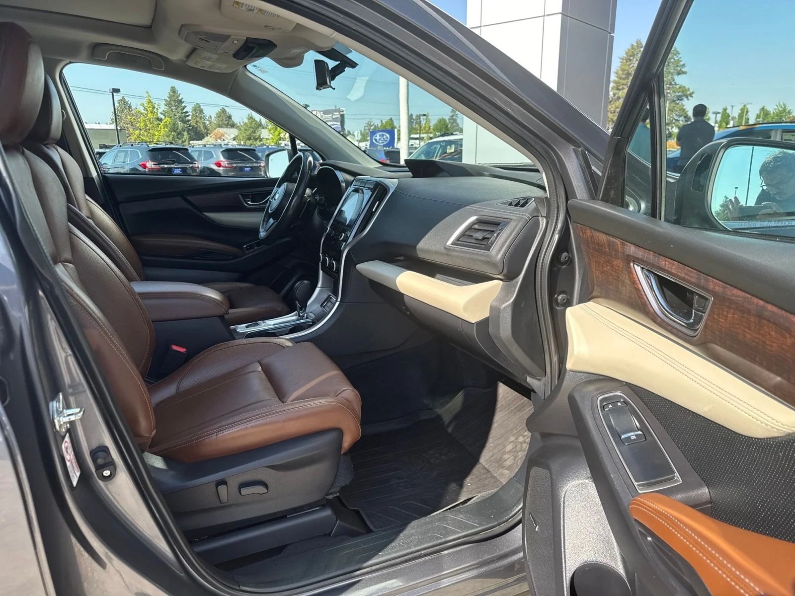 Used 2020 Gray Metallic Subaru Touring image 17
