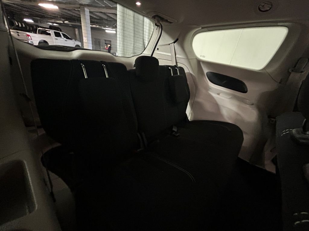 Used 2023 Gray Chrysler LX image 17
