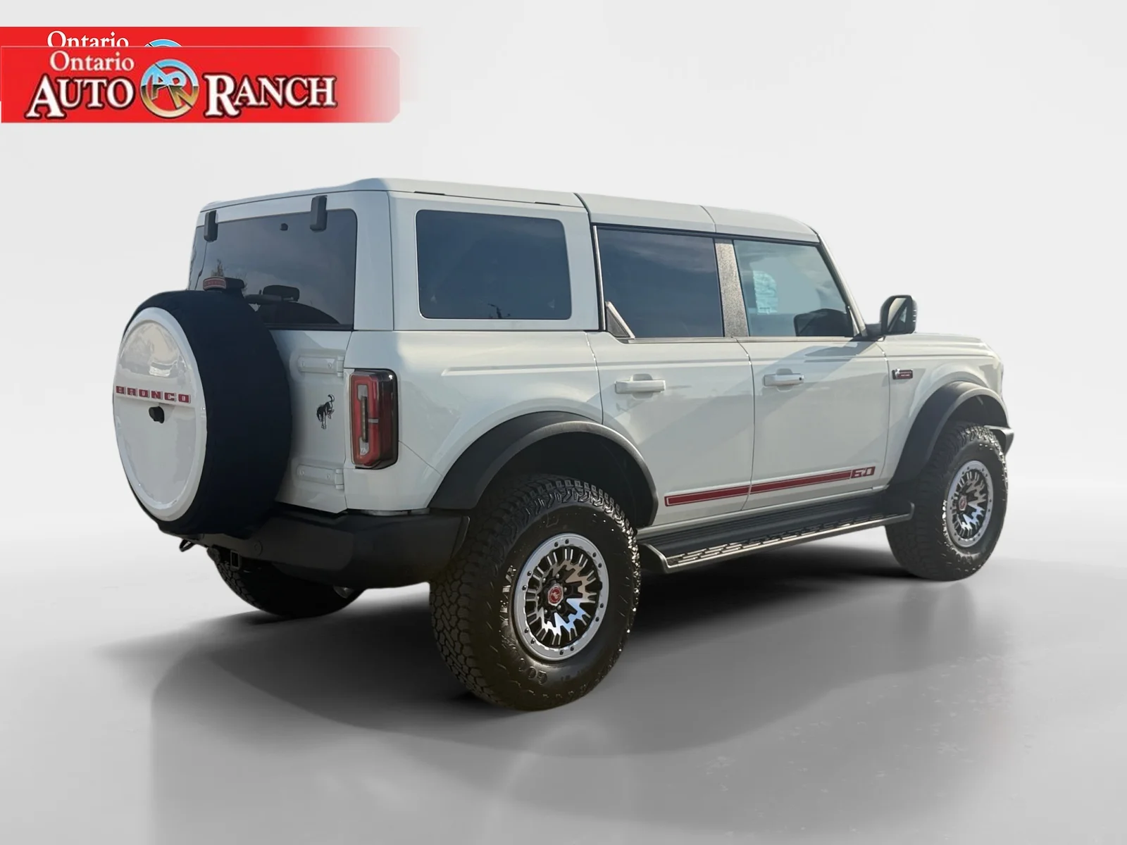 New 2026 WIMBLEDON WHITE Ford Outer Banks image 5