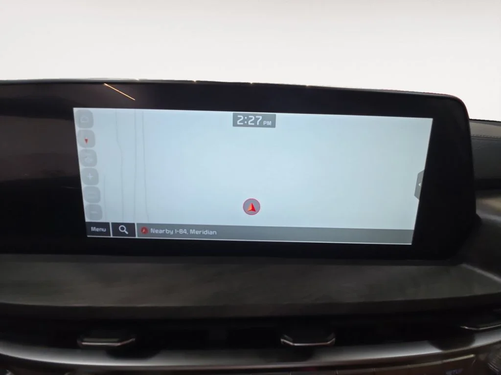 Used 2024 White Kia EX X-Line image 15