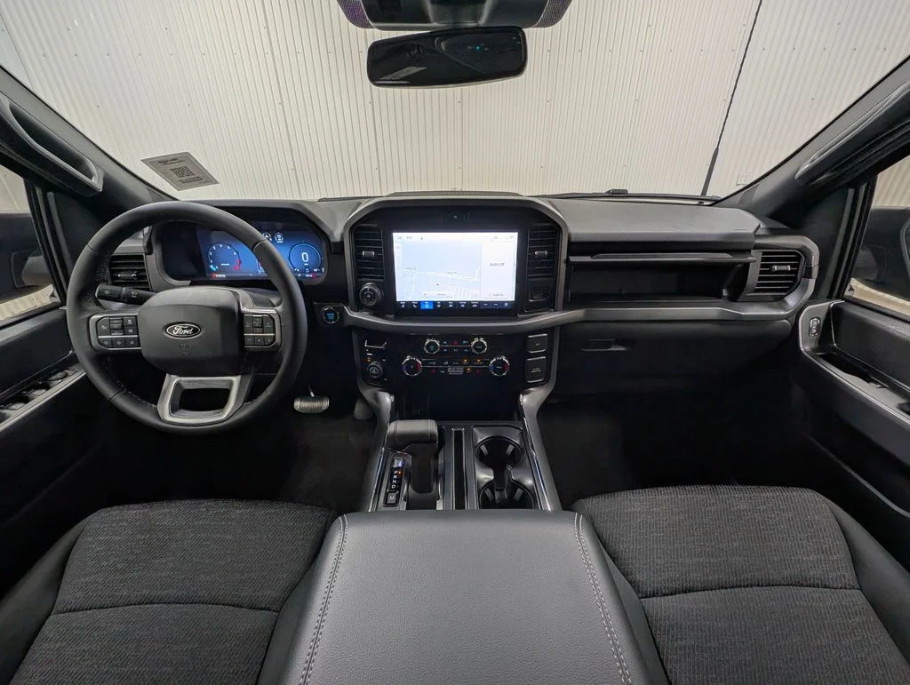 New 2026 Agate Black Metallic Ford XLT image 3