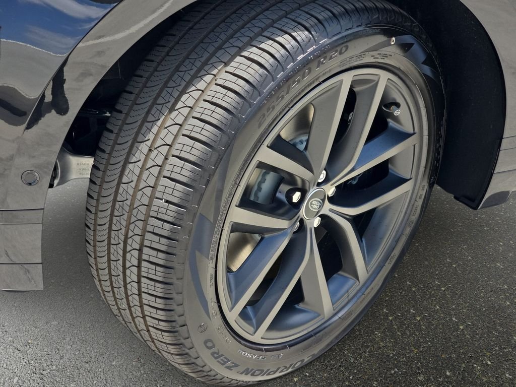 New 2026 Santorini Black LAND ROVER  image 33